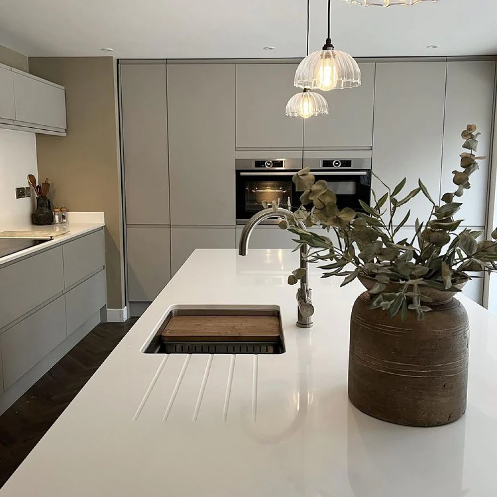 Debate Club - Image 9