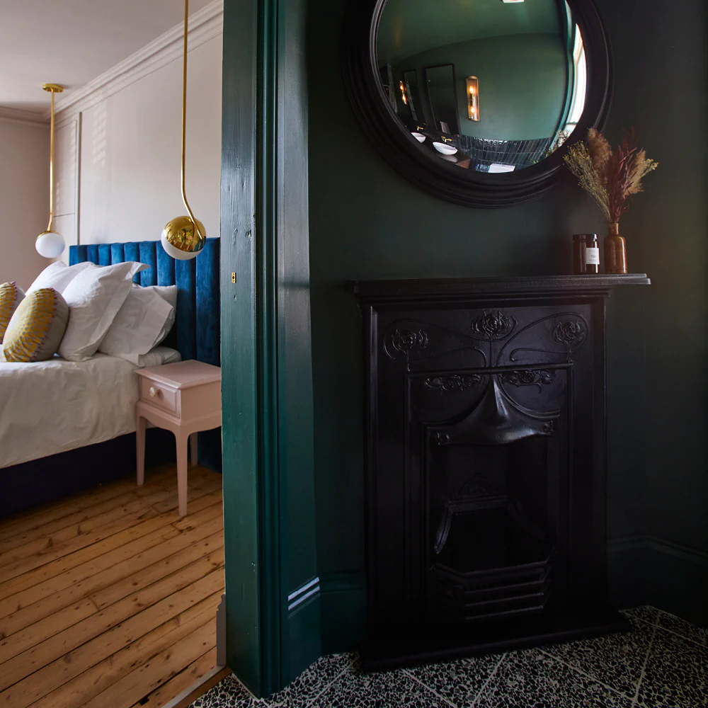 Ditch the Tie - Image 11