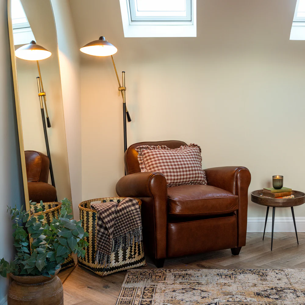 Rathbone Place - Image 9